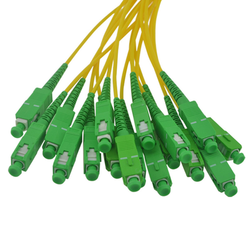 Adaptador de fibra &oacute;ptica
