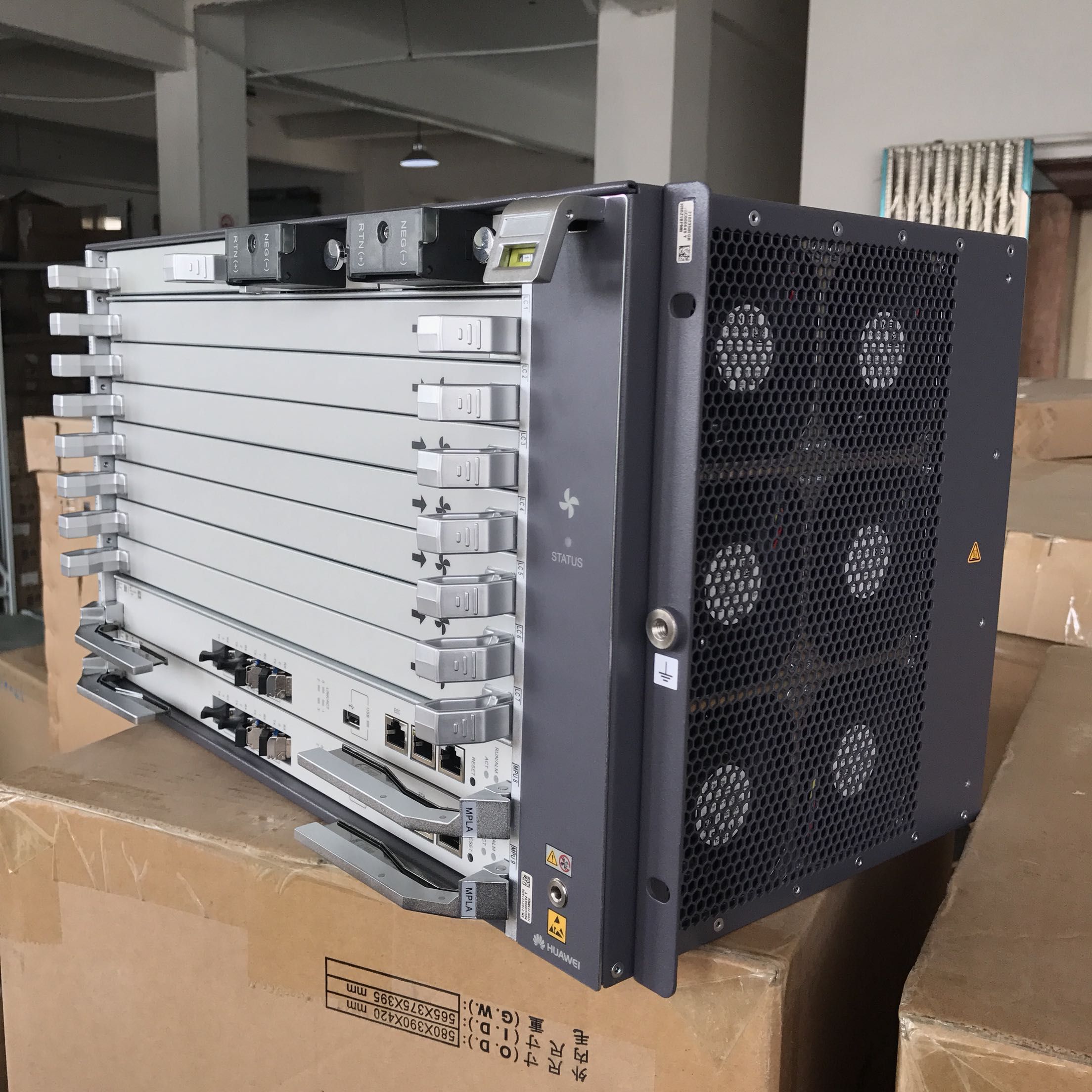 Huawei SmartAX MA5800-X7 OLT
